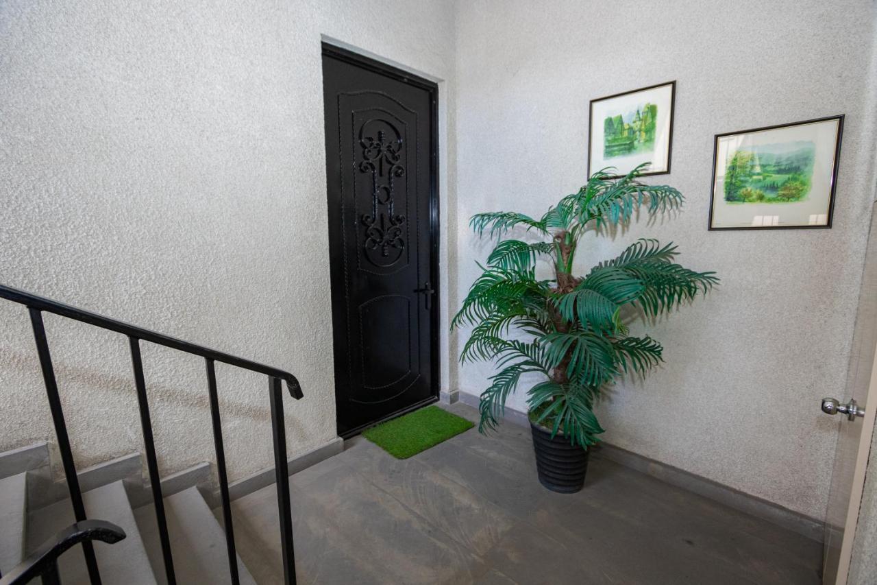 Brand New Apartment With Terrace Tbilisi ภายนอก รูปภาพ