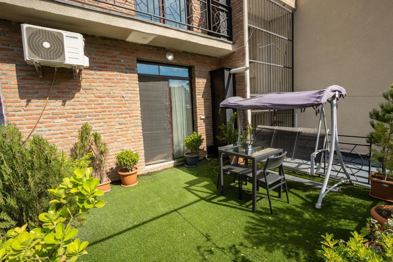Brand New Apartment With Terrace Tbilisi ภายนอก รูปภาพ