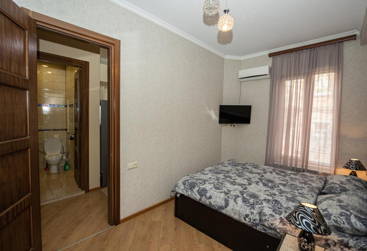 Brand New Apartment With Terrace Tbilisi ภายนอก รูปภาพ