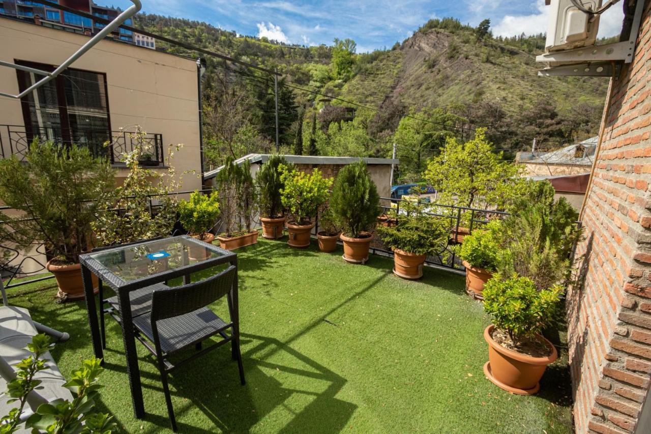 Brand New Apartment With Terrace Tbilisi ภายนอก รูปภาพ