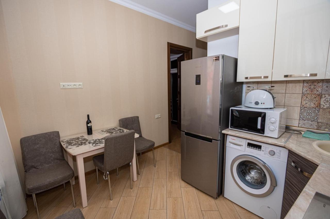 Brand New Apartment With Terrace Tbilisi ภายนอก รูปภาพ