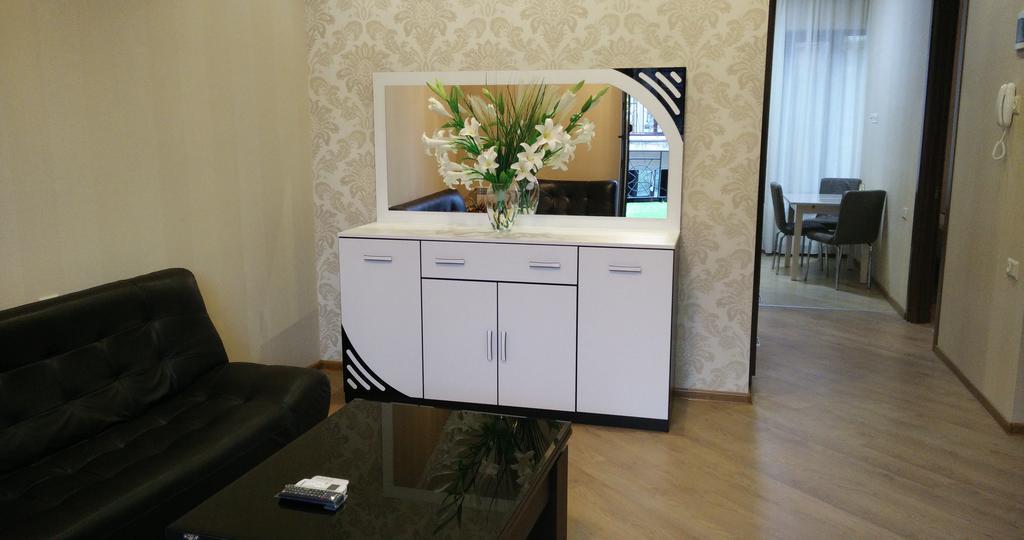 Brand New Apartment With Terrace Tbilisi ภายนอก รูปภาพ